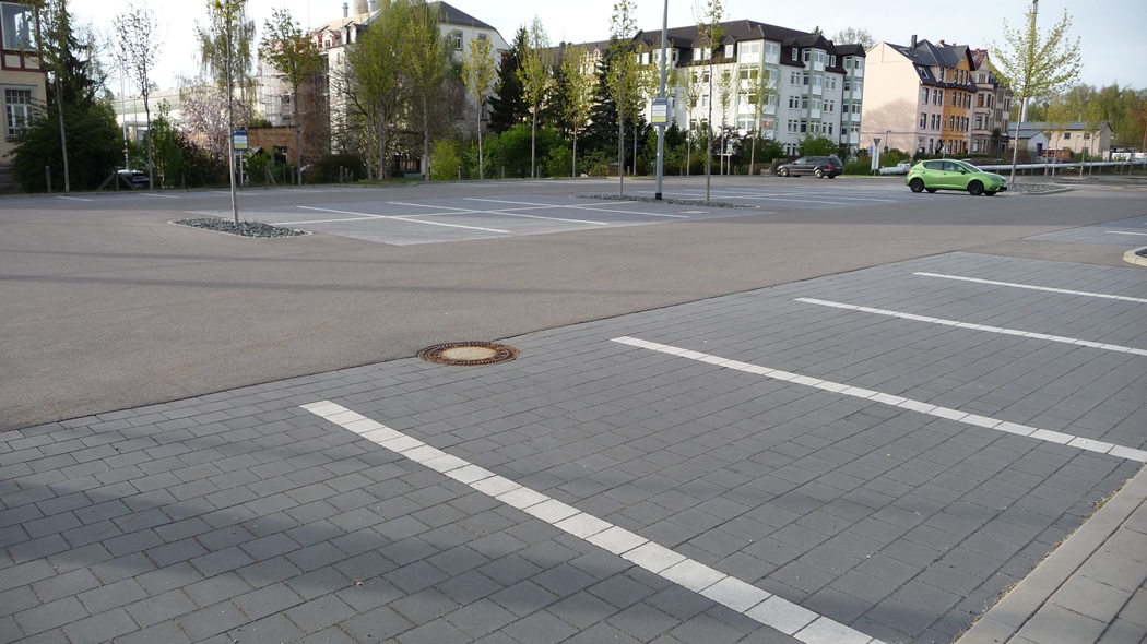Parkplatz in Chemnitz © Bob Polzer 2026